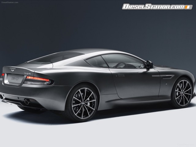Aston Martin DB9 GT 2016 Picture #3 Aston Martin DB9 GT 2016 Picture #3